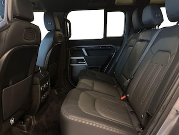 Used Land Rover Defender 2022 for sale - 77541523: Photo