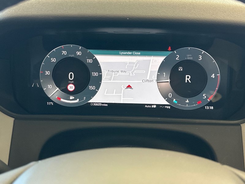 Used Land Rover Range Rover Velar 2024 for sale - 77930999: Photo 16