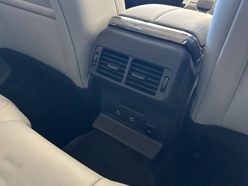 Used Land Rover Range Rover Velar 2024 for sale - 77930999: Photo 18