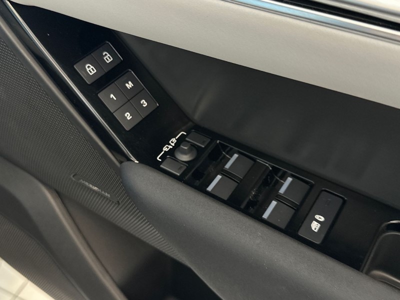 Used Land Rover Range Rover Velar 2024 for sale - 77930999: Photo 23