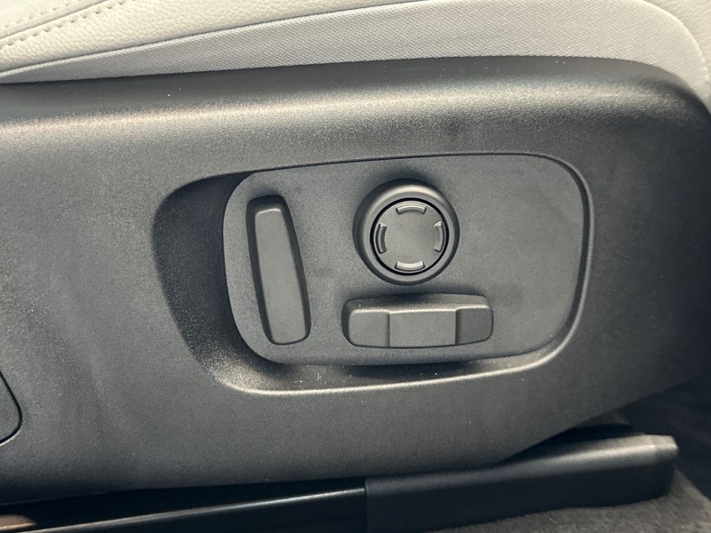 Used Land Rover Range Rover Velar 2024 for sale - 77930999: Photo 24