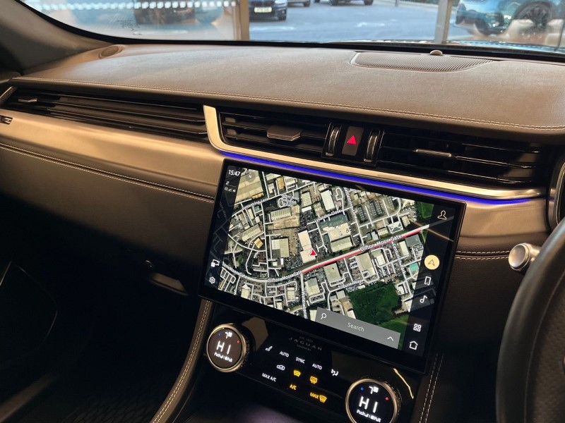 Used Jaguar F-Pace 2022 for sale - 76982208: Photo 11