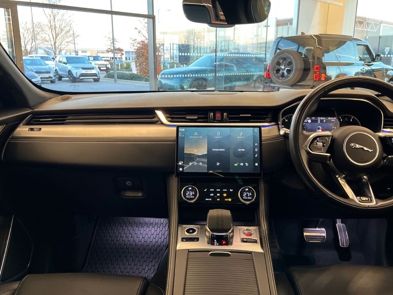 Used Jaguar F-Pace 2022 for sale - 76982208: Photo 14
