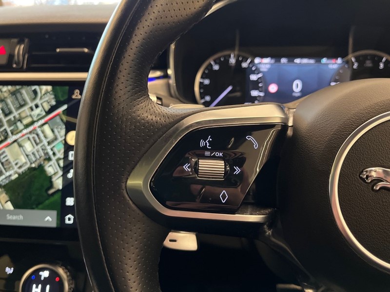 Used Jaguar F-Pace 2022 for sale - 76982208: Photo 27