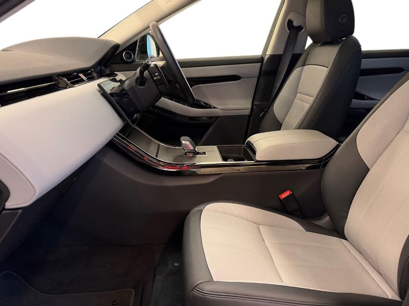 Used Land Rover Range Rover Evoque 2024 for sale - 76981737: Photo 3