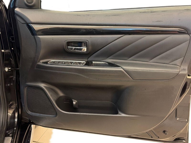 Used Mitsubishi Outlander 2018 for sale - 77528242: Photo 21