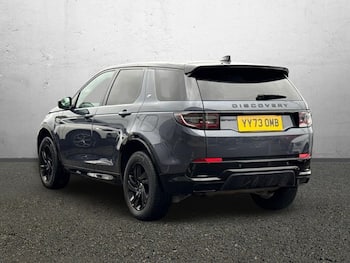 Used Land Rover Discovery Sport 2023 for sale - 79717231: Photo