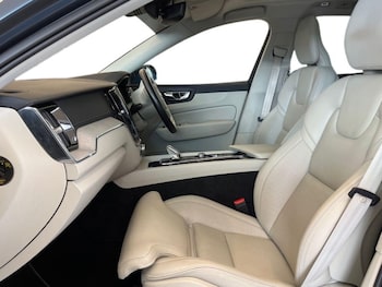 Used Volvo XC60 2021 for sale - 79357185: Photo