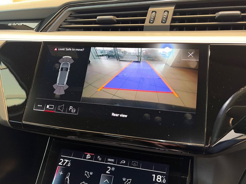 Used Audi e-tron 2021 for sale - 77690999: Photo 12