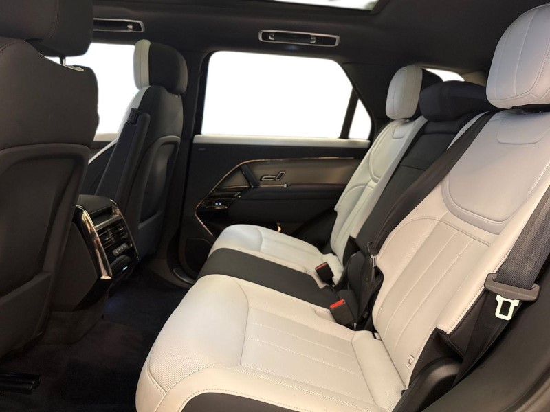 Used Land Rover Range Rover Sport 2024 for sale - 77391867: Photo 4