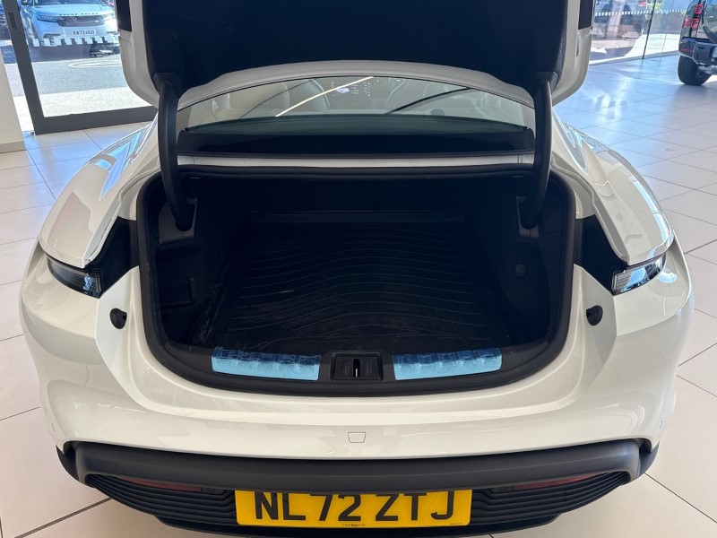 Used Porsche Taycan 2022 for sale - 78028140: Photo 10