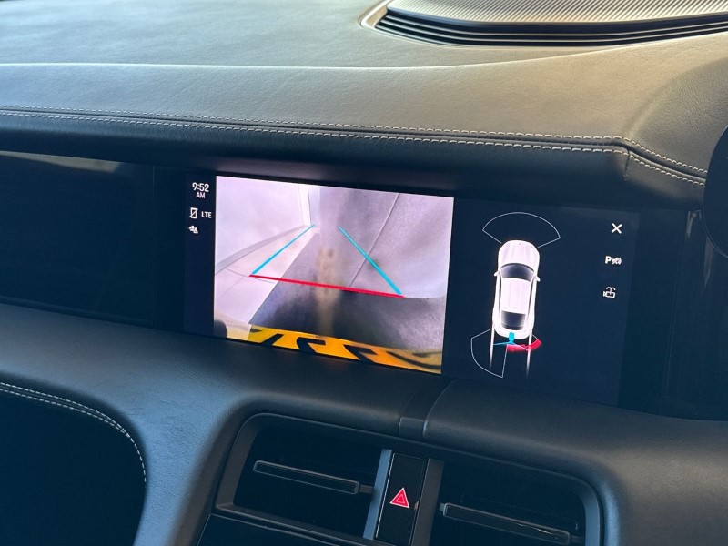 Used Porsche Taycan 2022 for sale - 78028140: Photo 12