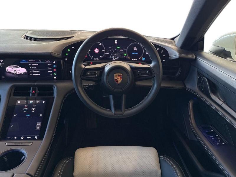 Used Porsche Taycan 2022 for sale - 78028140: Photo 15