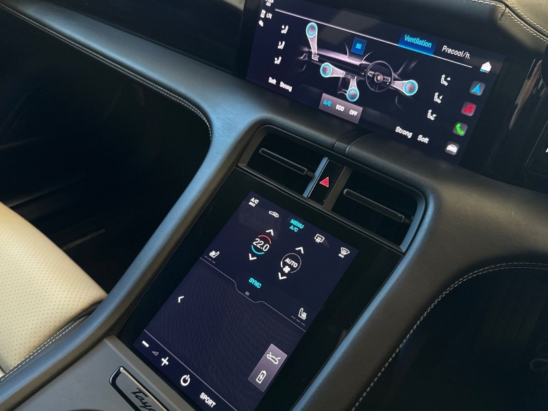 Used Porsche Taycan 2022 for sale - 78028140: Photo 32