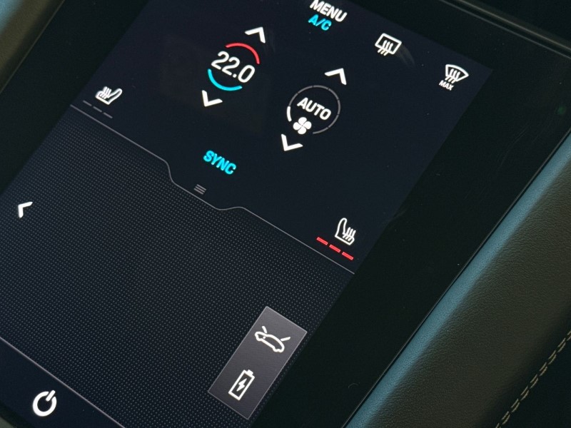 Used Porsche Taycan 2022 for sale - 78028140: Photo 34