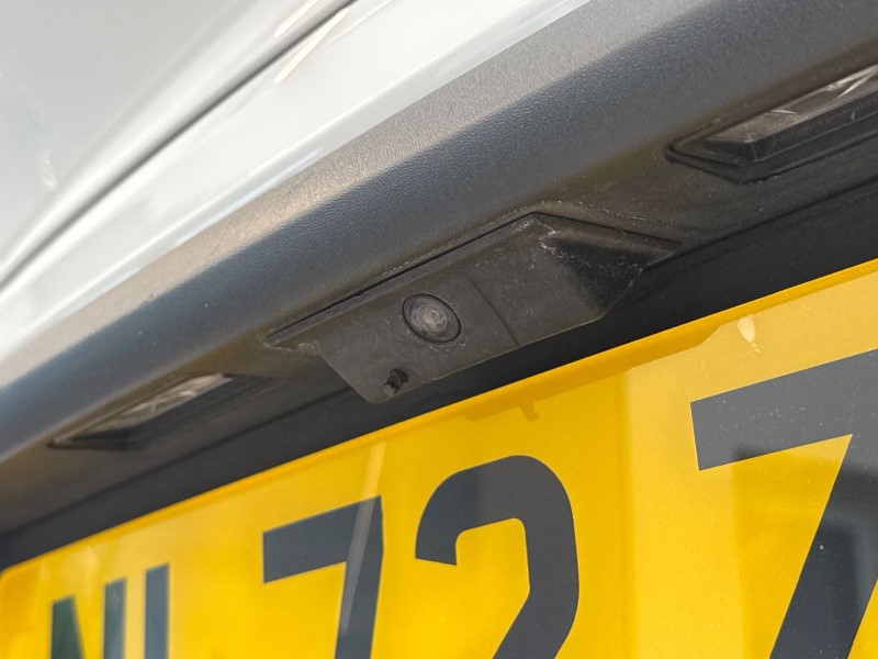 Used Porsche Taycan 2022 for sale - 78028140: Photo 41