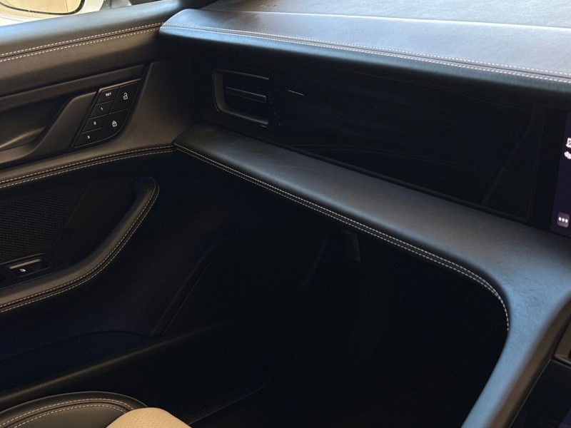 Used Porsche Taycan 2022 for sale - 78028140: Photo 54