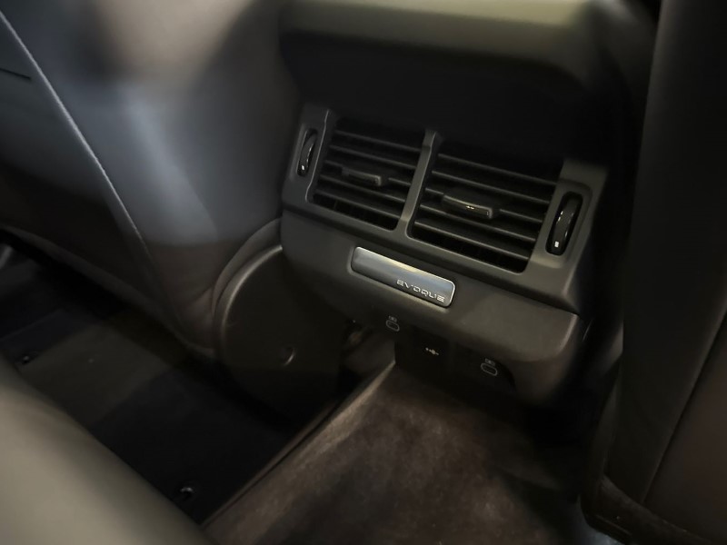 Used Land Rover Defender 2026 for sale - 78025621: Photo 18