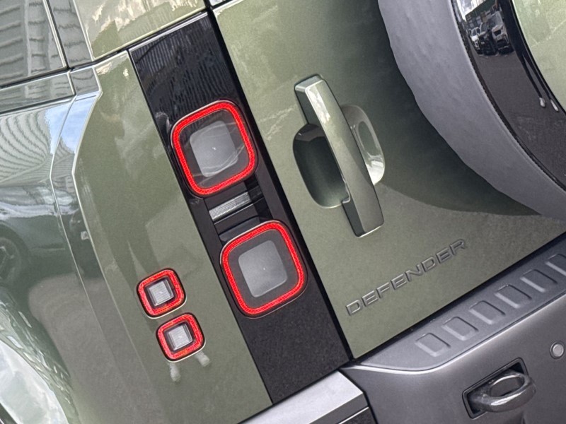 Used Land Rover Defender 2026 for sale - 78025621: Photo 19