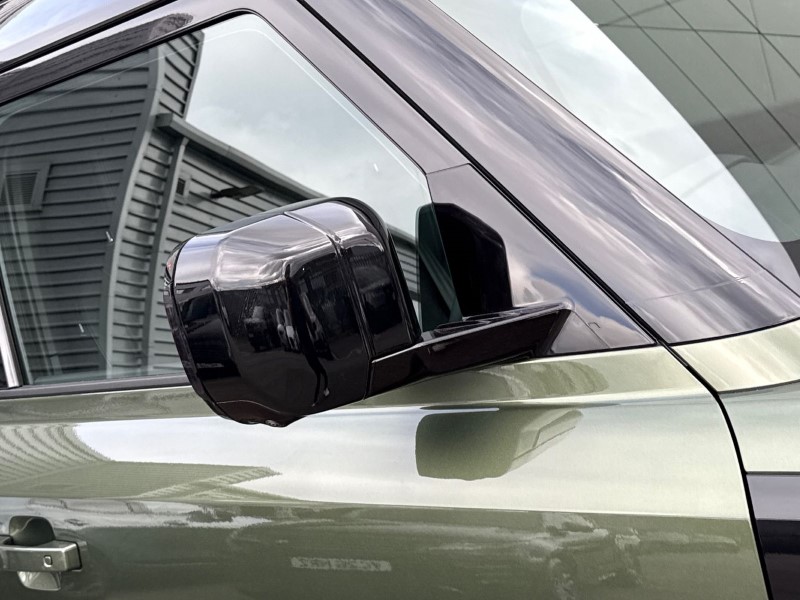 Used Land Rover Defender 2026 for sale - 78025621: Photo 41