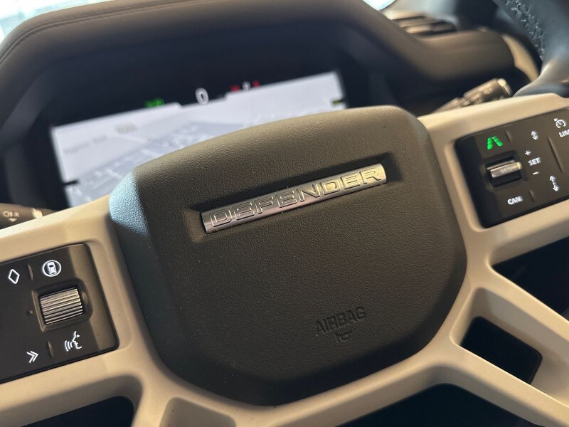 Used Land Rover Defender 2024 for sale - 77888377: Photo 26