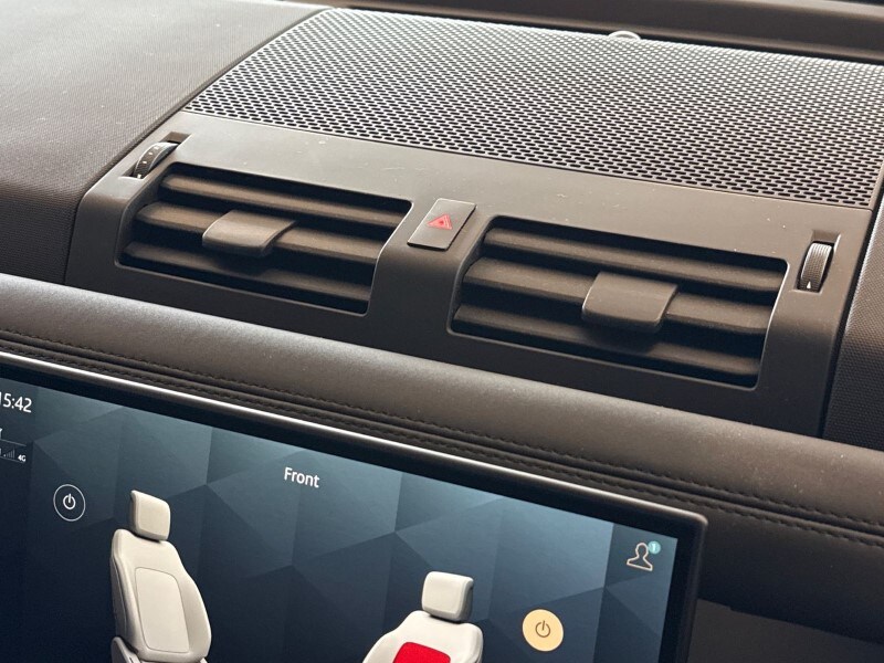 Used Land Rover Defender 2024 for sale - 77888377: Photo 34