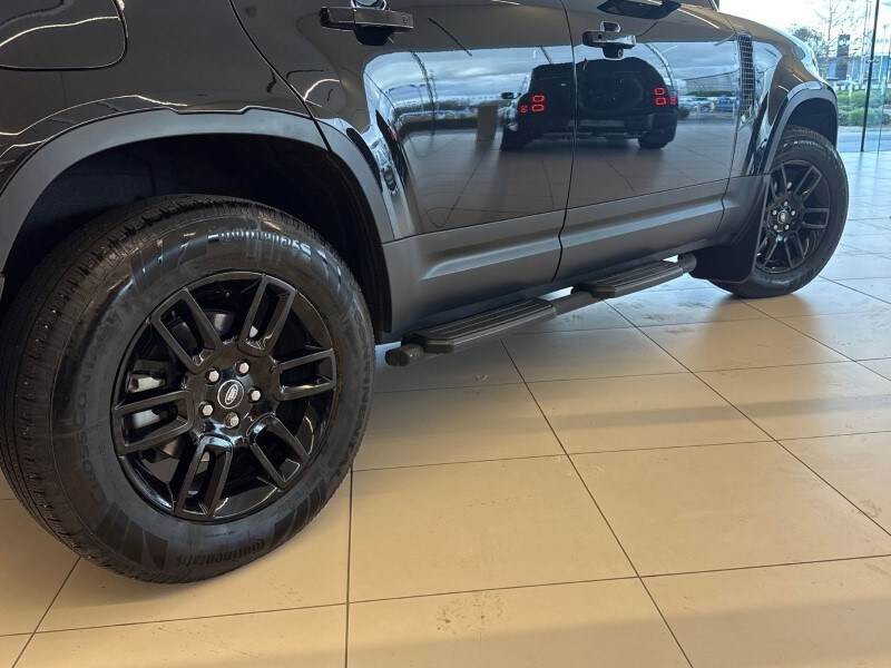 Used Land Rover Defender 2024 for sale - 77888377: Photo 45