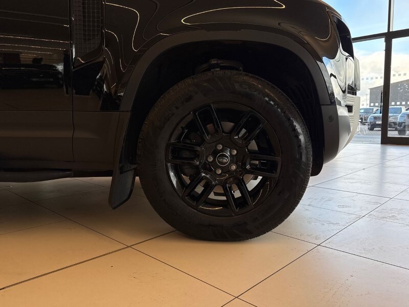 Used Land Rover Defender 2024 for sale - 77888377: Photo 8