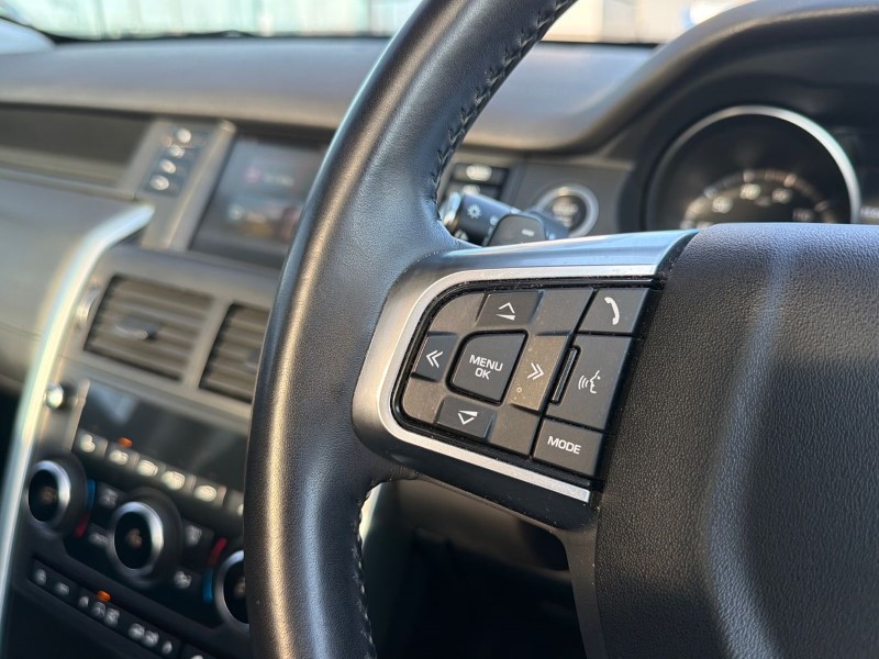 Used Land Rover Discovery Sport 2018 for sale - 77965391: Photo 28