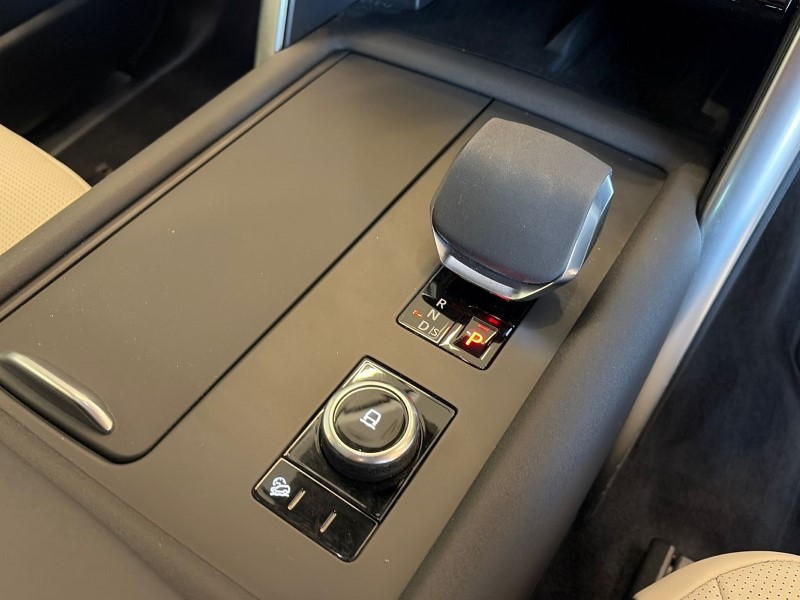 Used Land Rover Discovery 2024 for sale - 77261787: Photo 13