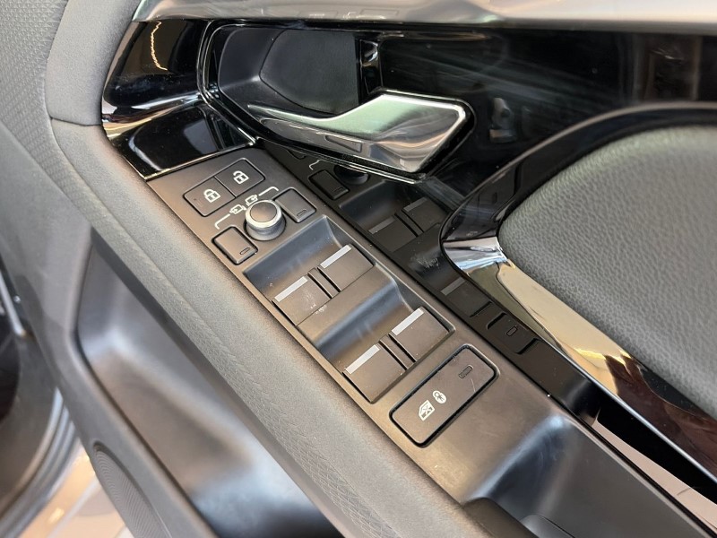 Used Land Rover Range Rover Evoque 2022 for sale - 76982427: Photo 22