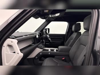 Used Land Rover Defender 2025 for sale - 79640453: Photo