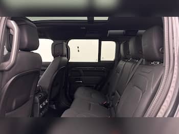 Used Land Rover Defender 2025 for sale - 79640453: Photo