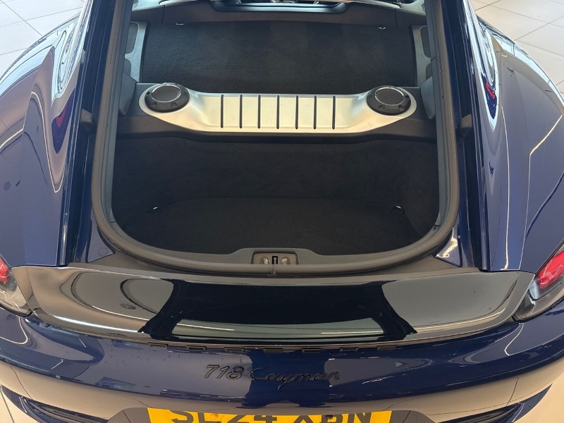 Used Porsche Cayman 2024 for sale - 78179985: Photo 10