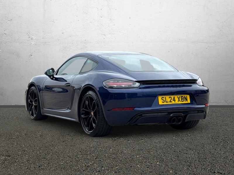 Used Porsche Cayman 2024 for sale - 78179985: Photo 2