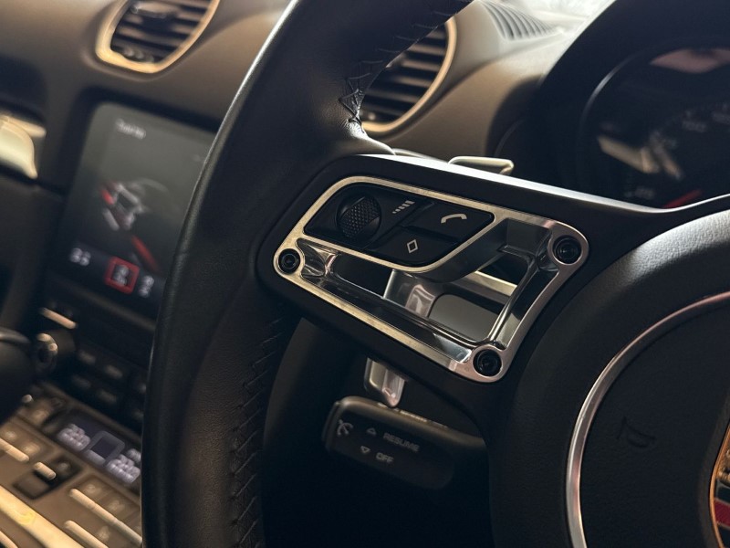 Used Porsche Cayman 2024 for sale - 78179985: Photo 27