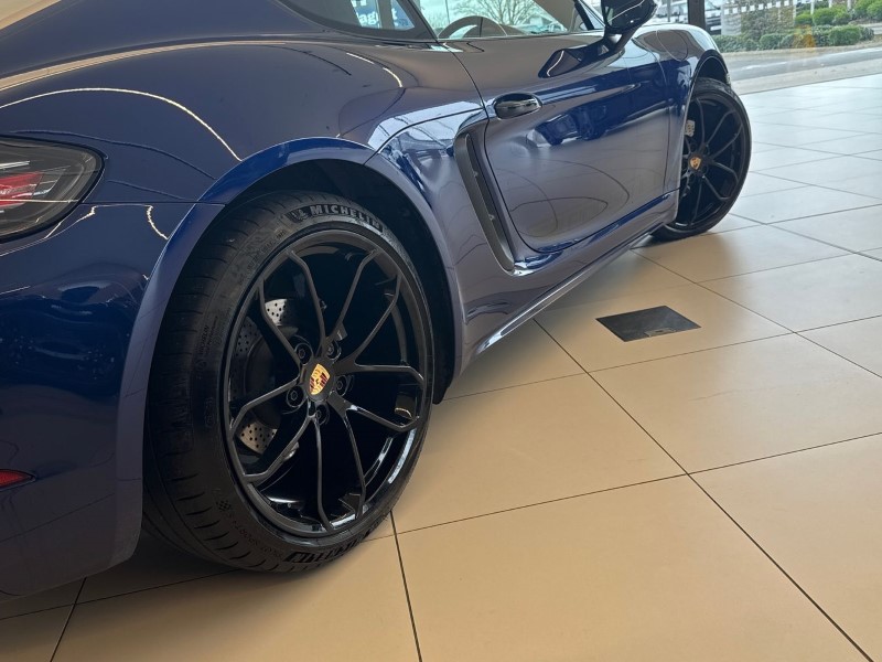 Used Porsche Cayman 2024 for sale - 78179985: Photo 44