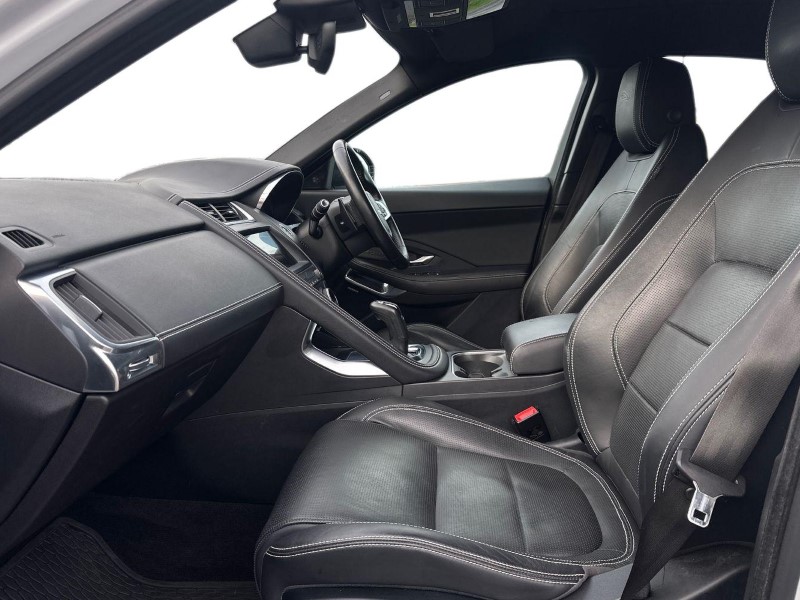 Used Jaguar E-Pace 2018 for sale - 77210360: Photo 3
