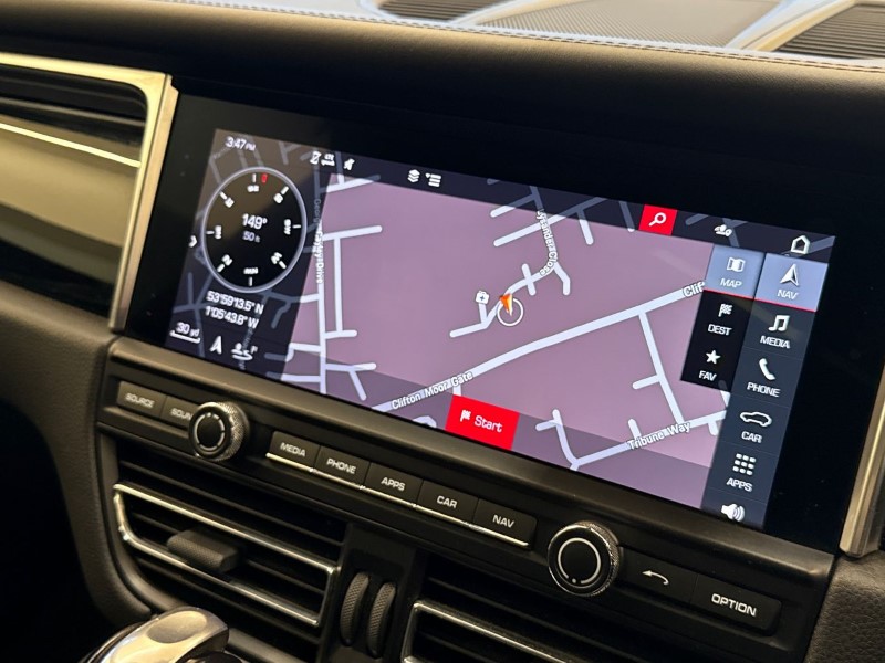 Used Porsche Macan 2020 for sale - 77001450: Photo 11