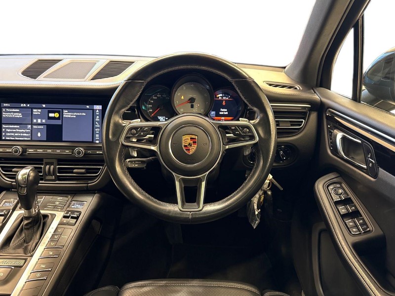 Used Porsche Macan 2020 for sale - 77001450: Photo 15