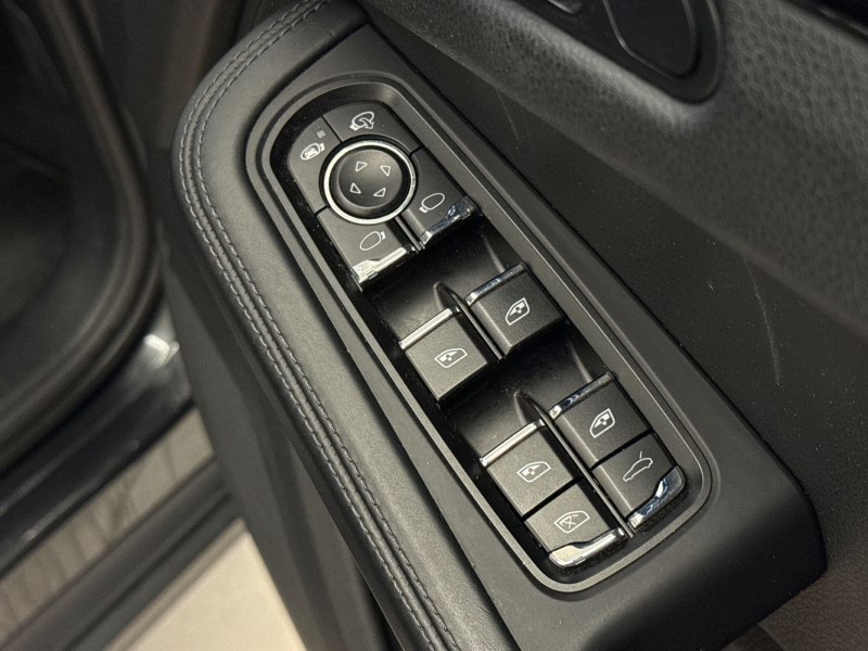 Used Porsche Macan 2020 for sale - 77001450: Photo 23