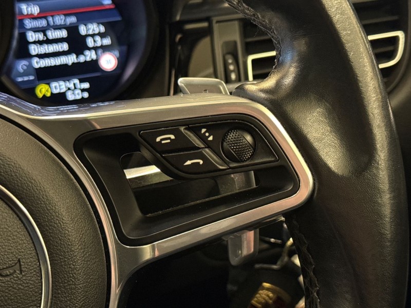 Used Porsche Macan 2020 for sale - 77001450: Photo 29