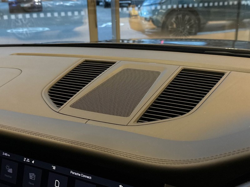 Used Porsche Macan 2020 for sale - 77001450: Photo 36