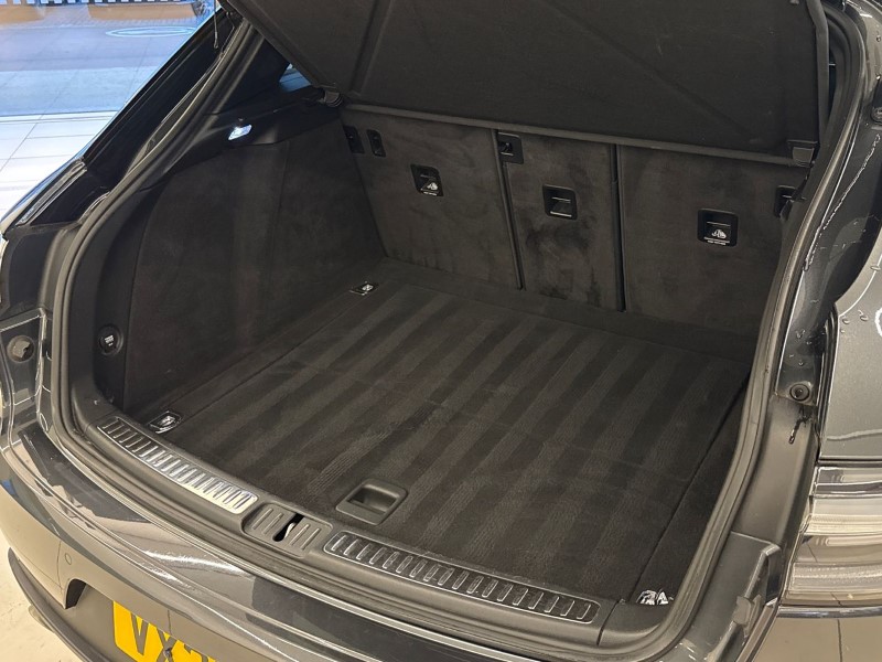 Used Porsche Macan 2020 for sale - 77001450: Photo 38