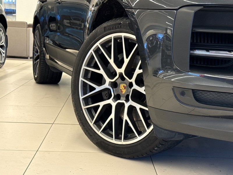 Used Porsche Macan 2020 for sale - 77001450: Photo 43