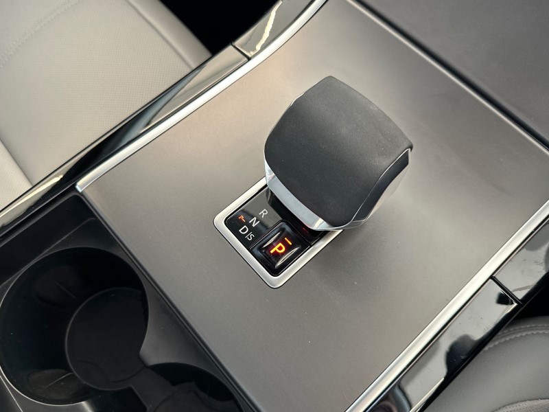 Used Land Rover Range Rover Velar 2024 for sale - 77745950: Photo 13