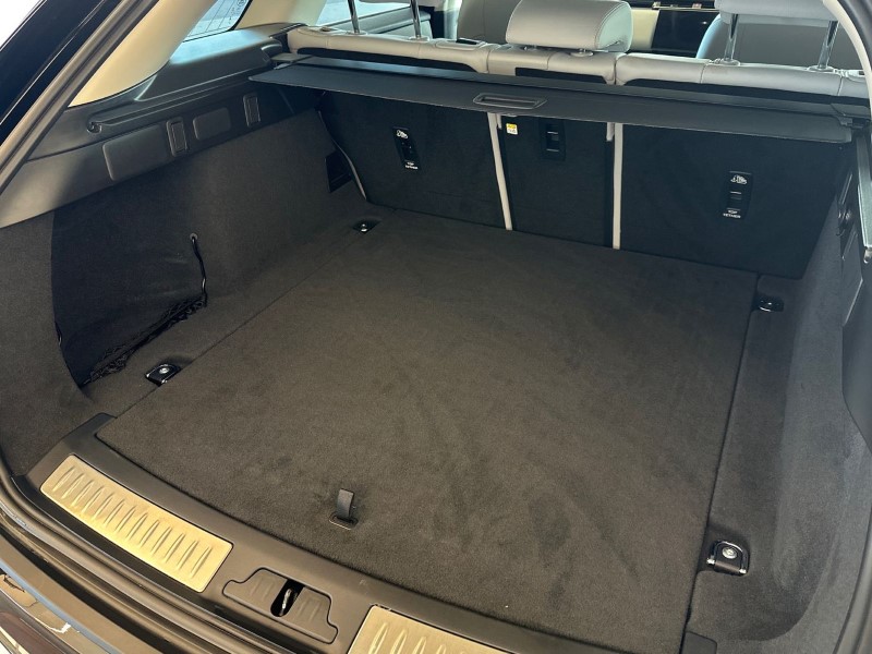 Used Land Rover Range Rover Velar 2024 for sale - 77745950: Photo 40