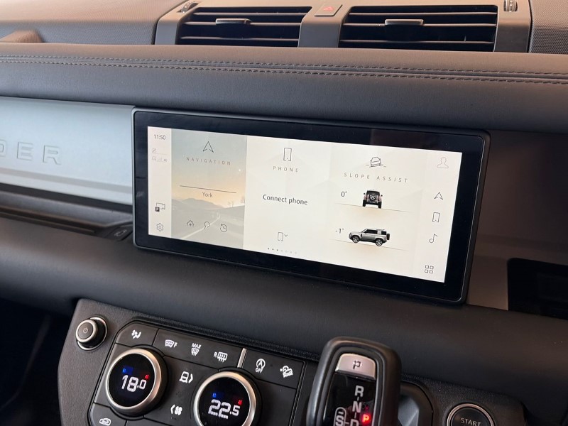 Used Land Rover Defender 2023 for sale - 78042276: Photo 29