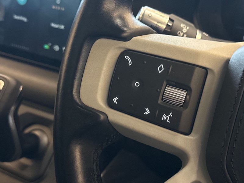 Used Land Rover Defender 2021 for sale - 77474722: Photo 28