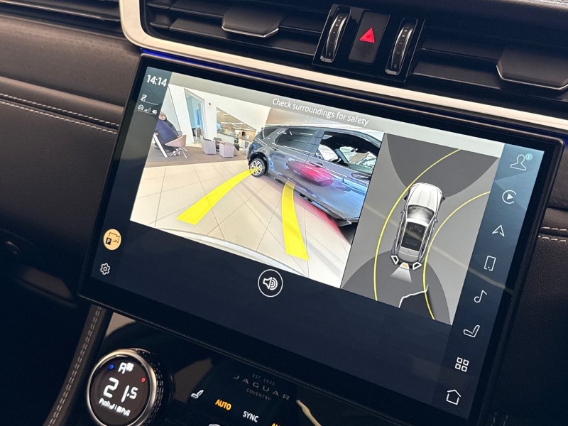 Used Jaguar F-Pace 2023 for sale - 77687513: Photo 12